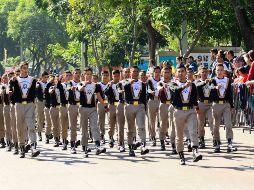 Veinte diversas instituciones educativas, deportivas y gubernamentales enviaron contingentes. FACEBOOK/deltoroismael