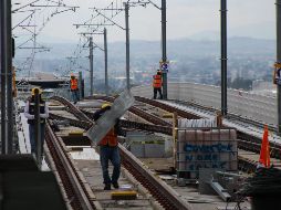 La SCT informó que el proceso de reparación no implica desarmar las vías ni la red eléctrica, como supone Alfaro, y que los gastos correrán a cargo de la empresa constructora. EL INFORMADOR/Archivo