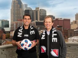 Ríos (I), que actualmente tiene 23 años de edad, se formó en las Fuerzas Básicas del Guadalajara. TWITTER / @NashvilleSC