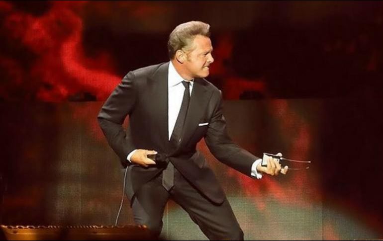 Usuarios llenaron las redes de videos en donde se escuchan los abucheos durante el concierto. INSTAGRAM / lmxlm