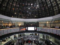 Grupo México que terminó con una caída de 5.41%, así como de Peñoles que perdió 4.74%; Cemex que perdió 1.97% y América Móvil 1.18 por ciento. FACEBOOK/BolsaMexicanaValores