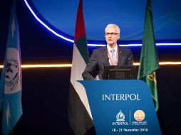 Jürgen Stock, secretario general de Interpol, habla en la apertura de la 87 asamblea general de la organización, realizada en Dubái. AP