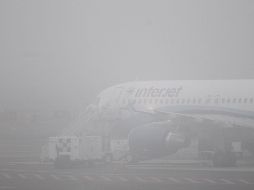 Cabe destacar que debido a un banco de niebla, a partir de las 05:15 de este miércoles se suspendieron temporalmente las operaciones en el aeródromo. EFE / M. Guzmán