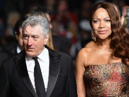 La pareja de actores tienen dos hijos y renovaron sus votos matrimoniales en 2004.  AFP / A. Pizzolli