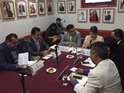 Diputados locales se sumaron a los cuestionamientos por las fallas y retrasos en las obras de la Línea 3 (L3). TWITTER/ @LegislativoJal