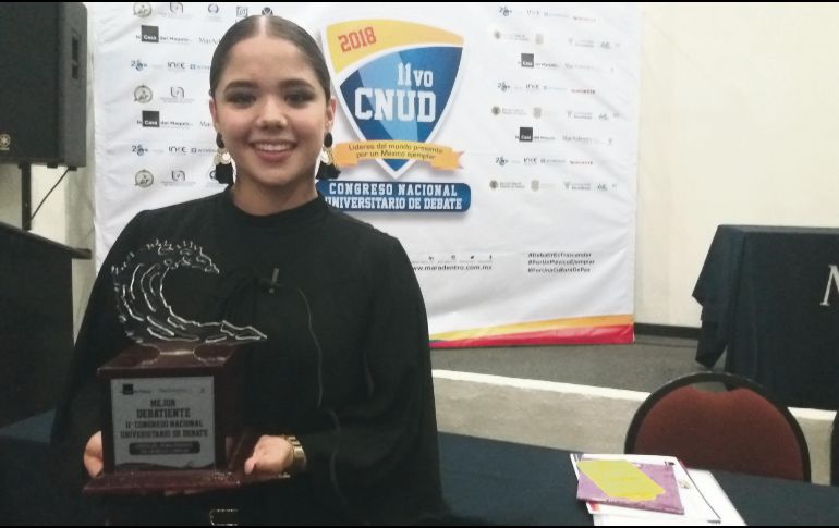 Edith María Valdez Luque. La mejor debatiente. ESPECIAL