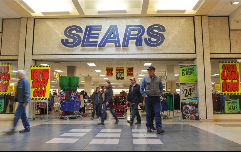 La de este viernes será la jornada más intensa del periodo de ventas con motivo de las fiestas decembrinas. AP/J. Roark