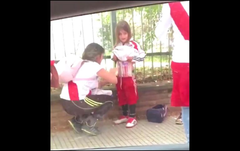 En redes sociales, los comentarios acerca del hecho no se han hecho esperar. TWITTER / @deboradamato