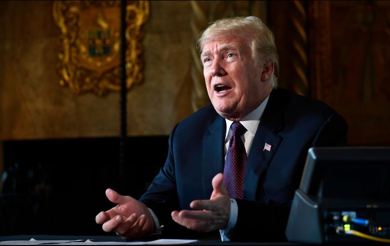 Trump indicó que solamente podrán entrar a la nación norteamericana aquellos que tengan sus papeles en regla. AP/S. Walsh