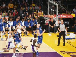 Orlando Magic v Los Angeles Lakers - LOS ANGELES, CA - NOVEMBER 25: Nikola Vucevic #9 of the Orlando Magic drives to the basket during the game against the Los Angeles Lakers on November 25, 2018 at STAPLES Center in Los Angeles, California. NOTE TO USER: User expressly acknowledges and agrees that, by downloading and/or using this Photograph, user is consenting to the terms and conditions of the Getty Images License Agreement. Mandatory Copyright Notice: Copyright 2018 NBAE   Adam Pantozzi/NBAE via Getty Images/AFP