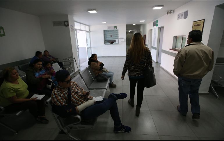 Desde 2015, año en que no se renovó el convenio entre la Cruz Verde Guadalajara y el Seguro Popular, la cantidad de servicios que las unidades médicas tapatías han brindado ha ido a la baja. EL INFORMADOR/Archivo