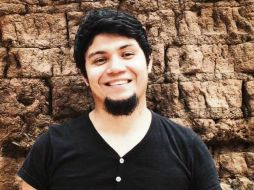 Llega a la FIL para participar en un encuentro entre autores consagrados y nuevas plumas de su país. CORTESÍA