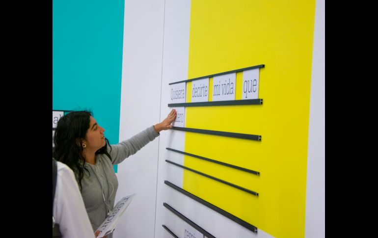 Secretaría de Cultura: A través de su espacio invita a promover los clásicos de la literatura. Puedes acceder a un muro para que tú como lector puedas completar estás icónicas frases y te integres a ellos.