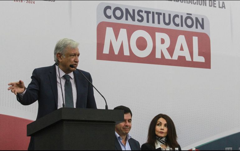 Del 3 de diciembre y hasta el 30 de abril se recibirán propuestas contundentes de menos de cuatro cartillas; mientras que el 31 de julio se realizará una gran convención para tomar decisiones. NTX / J. Espinosa