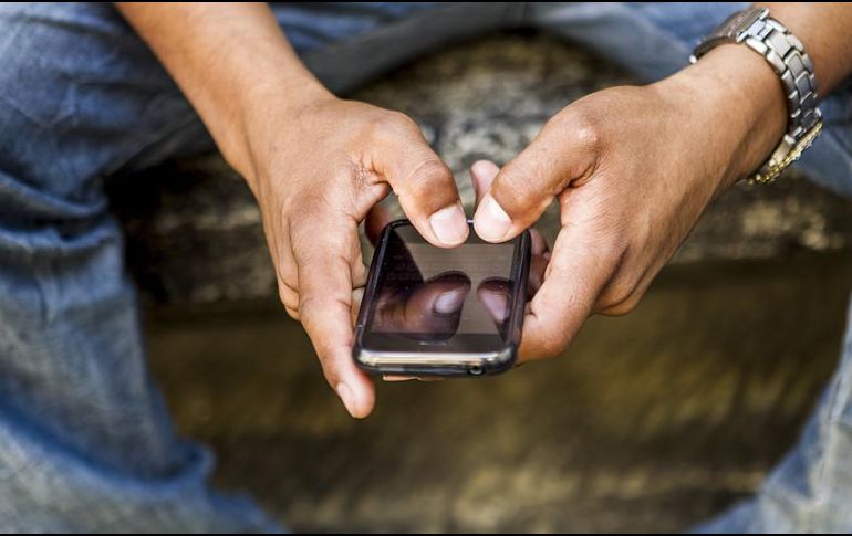 De esta forma, el 01 para llamadas a Números no Geográficos y llamadas de larga distancia nacional; 044 para llamadas desde líneas fijas con destino a Números Nacionales móviles en la modalidad 