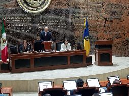 Salvador Caro planteó declarar persona non grata para la entidad al senador Salgado Macedonio, moción que fue apoyada por la mayoría de los legisladores. EL INFORMADOR / R. Rivas