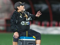 Diego Armando Maradona sabe que su equipo se ha motivado con su llegada al plantel sinaloense. MEXSPORT