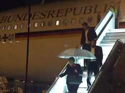 Un fallo en el avión obligó a Merkel a pernoctar en Bonn para salir de madrugada en un vuelo regular hacia Madrid y continuar el viaje a Buenos Aires. AP/J. Blank