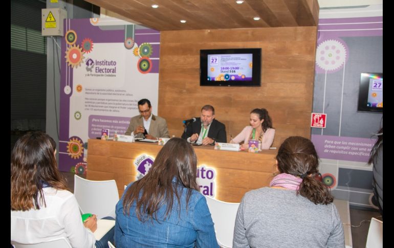 Mar Adentro y el IEPC charlan sobre retos de la participación social en México