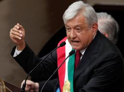 López Obrador subrayó que representará a ricos y pobres, creyentes y libres pensadores, y a todos ''al margen de la ley nada y por encima de la ley nadie''. AP / M. Ugarte