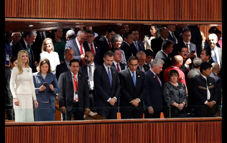 En el palco de la Cámara de Diputados estuvieron los visitantes distinguidos del extranjero. EFE / J. Méndez