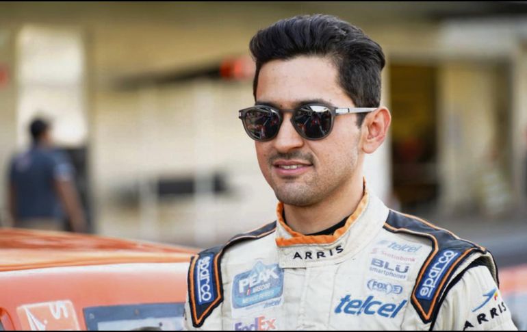 Abraham Calderón busca cerrar con broche de oro esta temporada de la Nascar Peak México Series. @telcel_racing