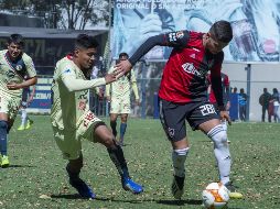 Los últimos 20 minutos del partido fueron complicados para los rojinegros. MEXSPORT