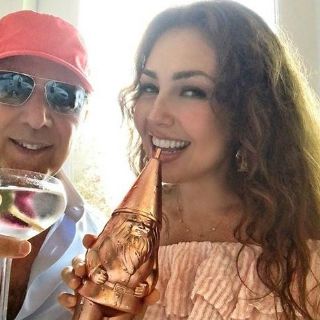 Thalía y Tommy Mottola celebran 18 años de casados