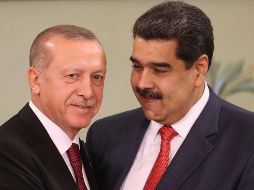 Maduro invitó a Erdogan a impulsar nuevas inversiones turcas en áreas como la explotación de oro y el turismo. EFE / M. Gutiérrez