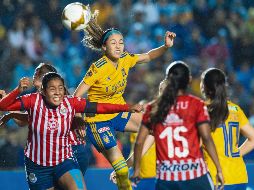 Las rojiblancas lucharon hasta el último minuto, pero justo en compensación las tigresas liquidaron la serie y pelearán por el título. MEXSPORT