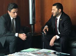 Martí Batres (D) dijo a Zoé Robledo (I) que el recorte de remuneraciones tiene que ver con acabar con privilegios, lo cual, afirmó, es difícil y enfrentará inercias que se profundizaron en los últimos años. TWITTER / @martibatres