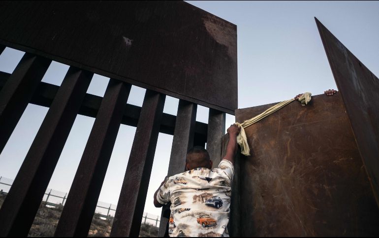 Gabriel Pérez, especialista en estudios de deportación, control social y exclusión social, señaló que 