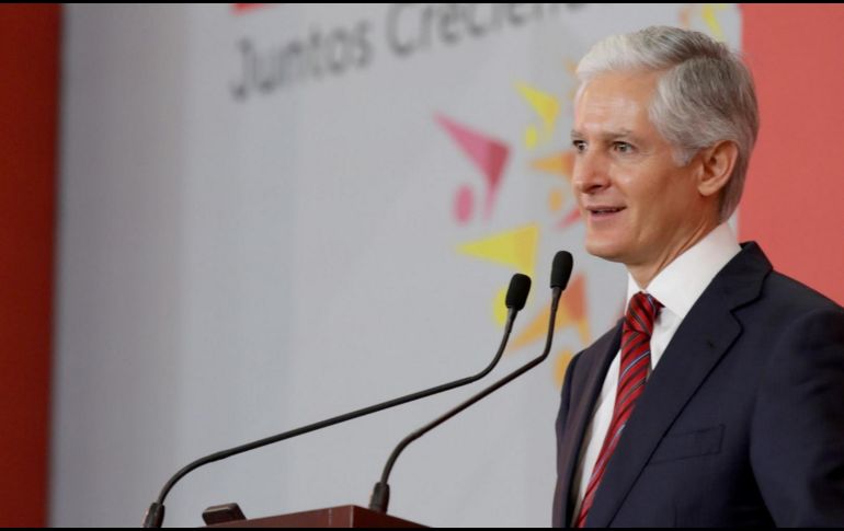 De acuerdo por lo planteado por el Ejecutivo federal, tendría un salario de 108 mil 248 pesos. NTX/ ESPECIAL