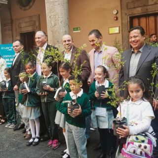 Guadalajara recibirá 100 mil árboles
