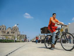 Los tapatíos ya pueden transitar esta vía renovada que cruza el Centro Histórico. EL INFORMADOR / F. Atilano