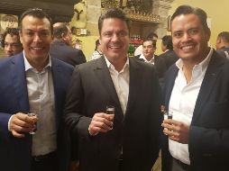 Aristóteles Sandoval sonriente, tras dejar el cargo de gobernador de Jalisco en diciembre de 2018. TWITTER / @eliseomora