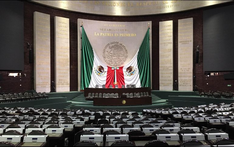 El legislador abunda que las remuneraciones que integraban la dieta de los diputados era el seguro de gastos médicos y otros privilegios que ya no se otorgarán el próximo año. SUN / H. Jiménez