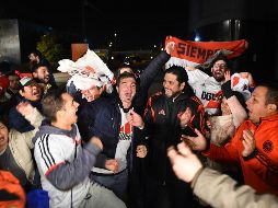 Madrid tiene una de las mayores poblaciones de argentinos fuera de su país y los dirigentes consideraron que la rica tradición futbolística de la ciudad mantendría el interés en el partido. EFE/F. Villar