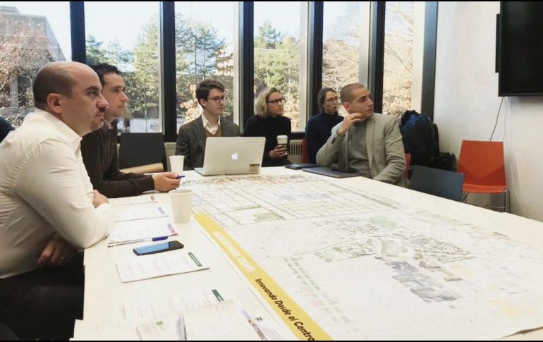 El lunes, el alcalde tapatío se reunirá con integrantes del BID para conocer los trabajos de su División de Vivienda y Desarrollo Urbano. ESPECIAL