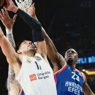 Gustavo Ayón destaca en triunfo merengue