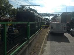 Unidades de emergencia y personal de Siteur acudieron al punto, cerca de la estación Urdaneta, para atender el incidente. ESPECIAL