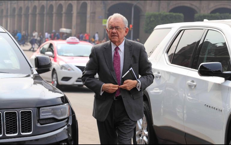 Javier Jiménez Espriú, secretario de Comunicaciones y Transportes, a su llegada a Palacio Nacional para reunirse con el presidente Andrés Manuel López Obrador. SUN/I. Olivares