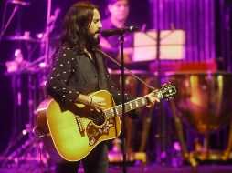 Luego de casi dos horas, más de 20 canciones y por momentos más de 12 músicos en escena Disidente se despedía de su público. El INFORMADOR /H. Navarro.