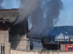 Hay temor de que queden residuos tóxicos en la parte norte de Roma. La causa del incendio está bajo investigación. AFP / T. Fabi