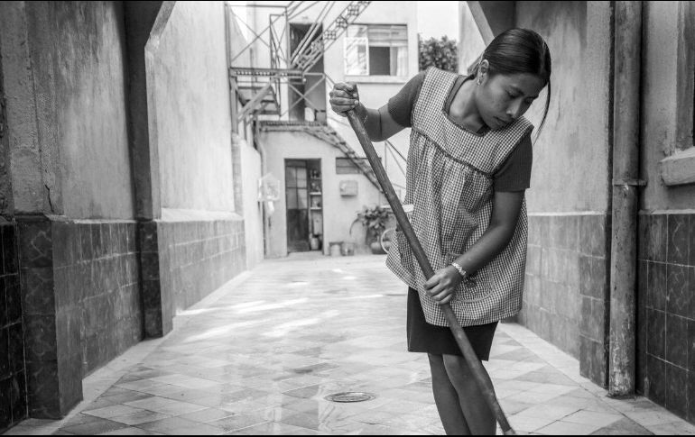 La película ha sido un éxito entre la crítica y es de las contendientes más fuertes debido a que ya ganó el León de Oro y sus nominaciones a los Globos de Oro. TWITTER / @ROMACuaron