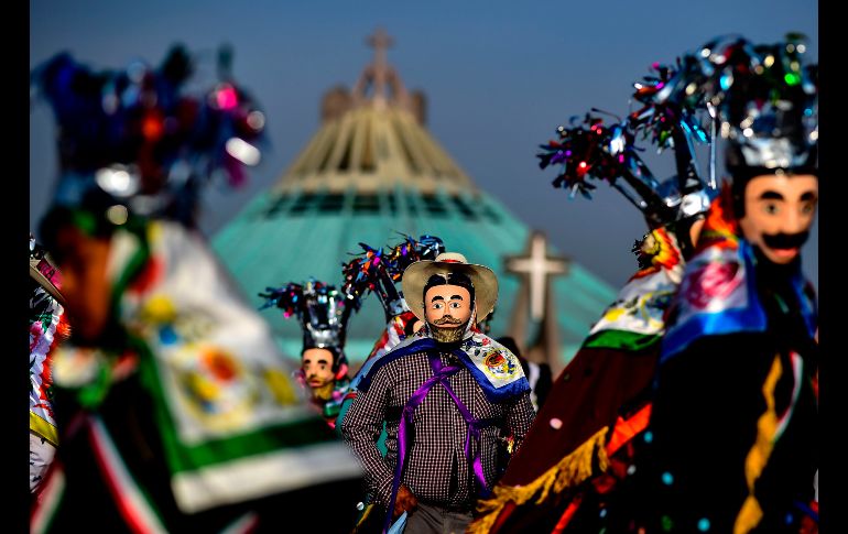 Peregrinos de la comunidad poblana de Chichiquila realizan la 