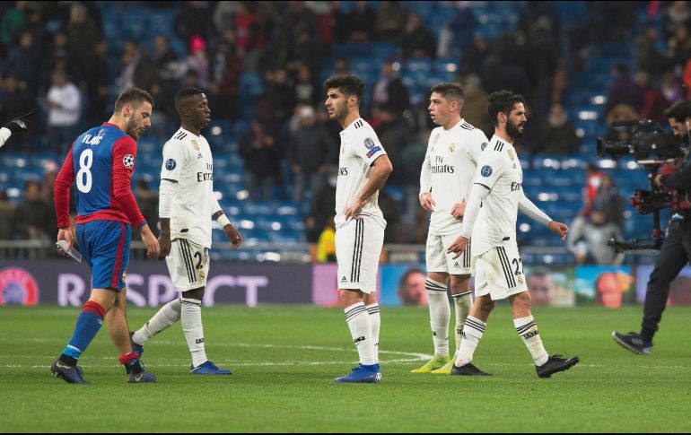 Aunque el Real Madrid jugó con una alineación alternativa, no pudo evitar caer por segunda ocasión en esta Champions ante el CSKA. EFE / R. Jiménez