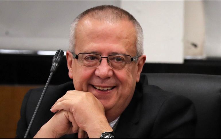 Entre sus primeras acciones como ministro de Haciendo está la presentación del paquete económico 2019 este sábado ante los diputados. SUN / J. Reyes