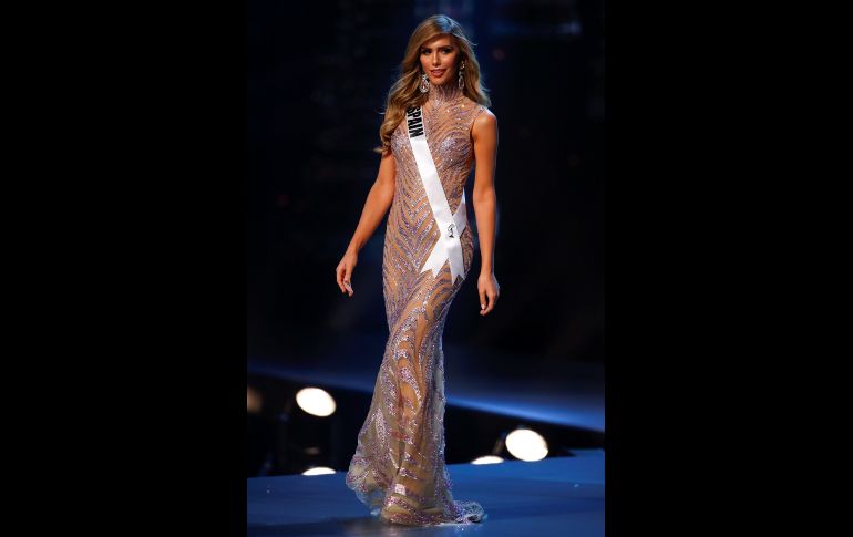 Esta edición cuenta con una participante transexual: Ángela Ponce, de España.