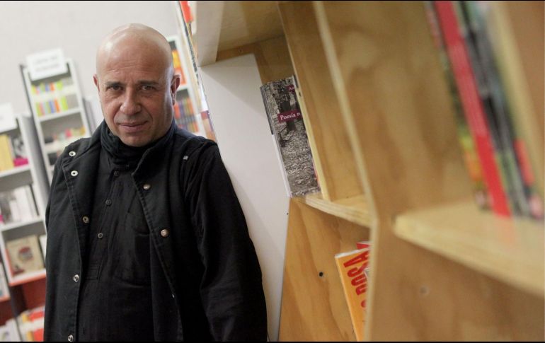 El escritor trabajará para extender las obligaciones de los artistas a la sociedad y dará un especial énfasis al tema de la retribución social. EL INFORMADOR / ARCHIVO